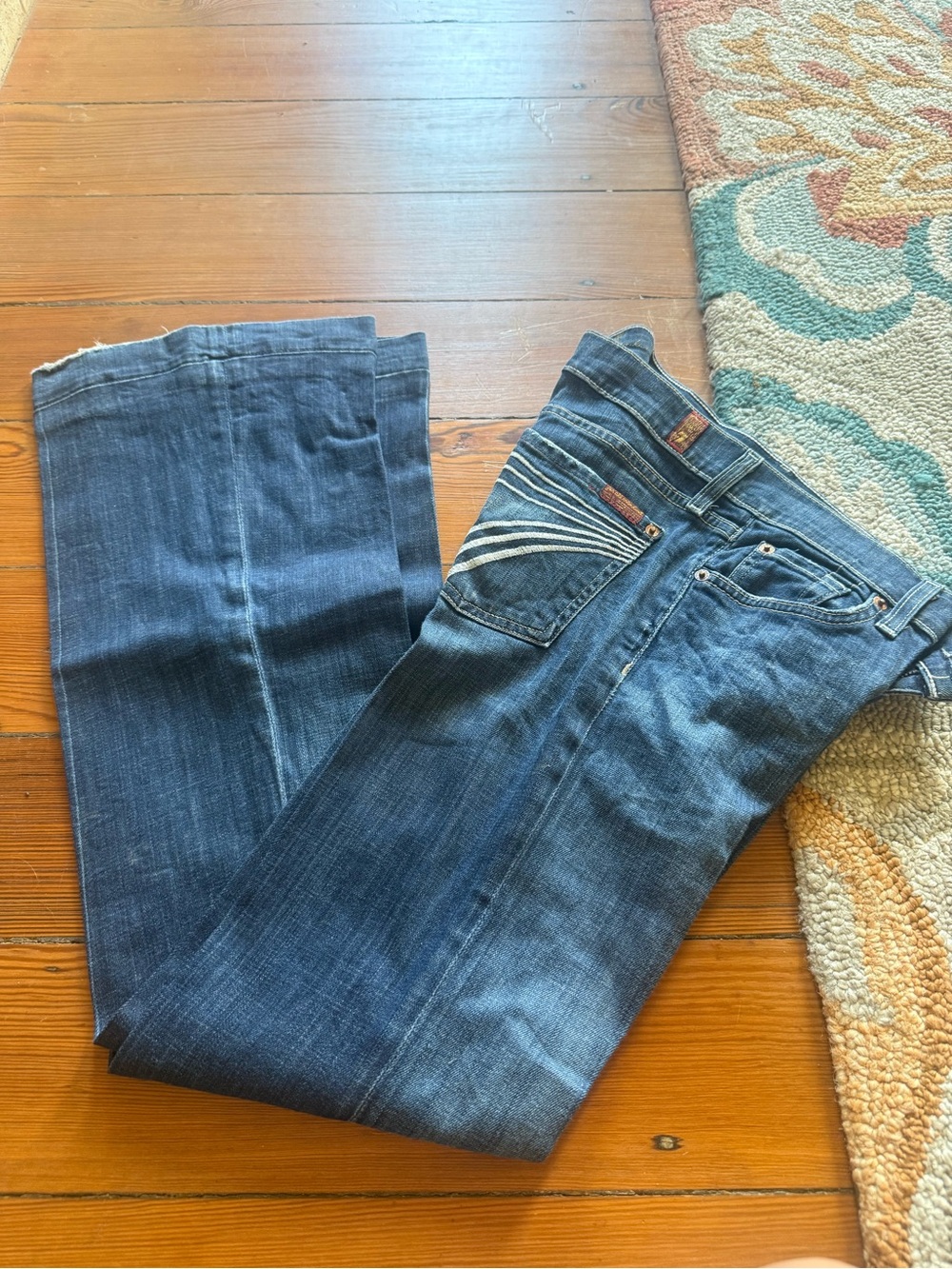 7FMK dark wash jeans